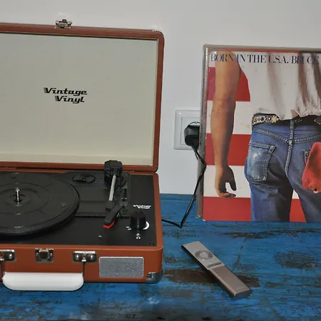 Rauw Aan De Kade Hotel