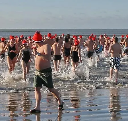 劳乌安娜德卡德酒店 3*