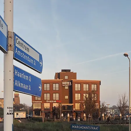 Rauw Aan De Kade Hotel