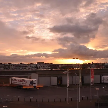 Rauw Aan De Kade Hotel