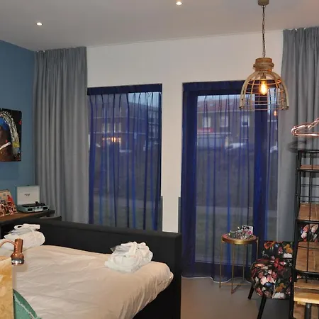 Rauw Aan De Kade 호텔